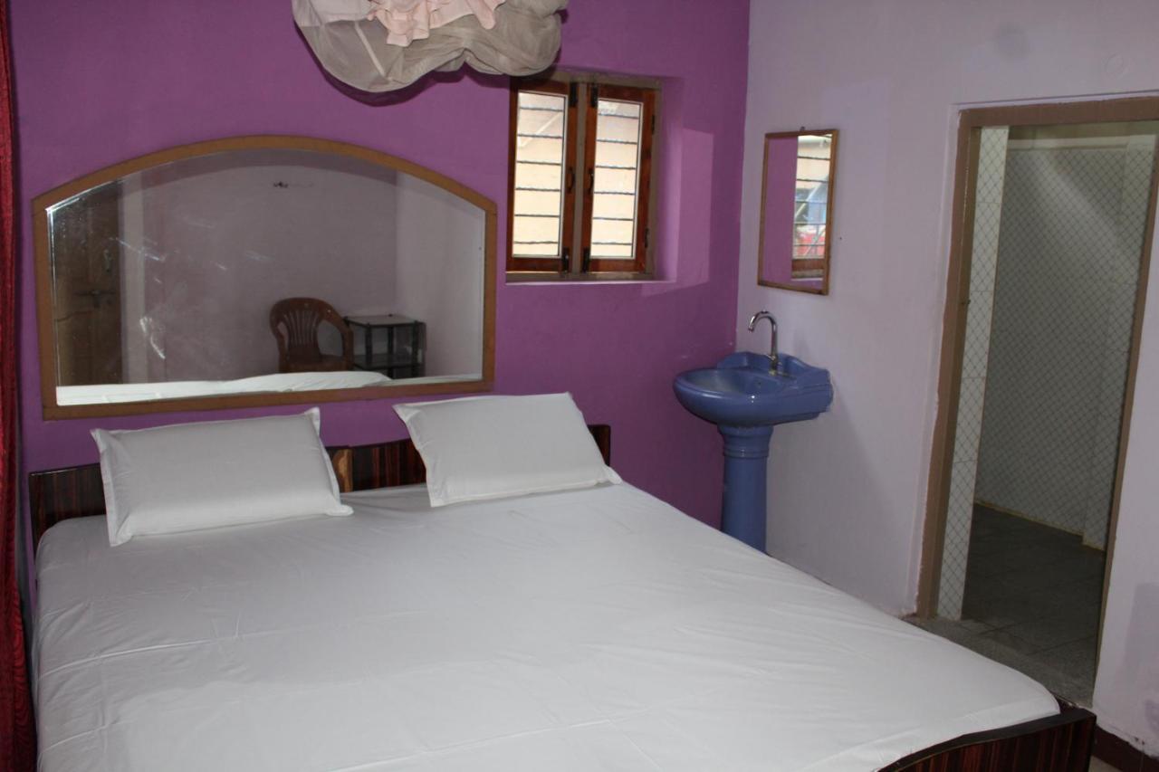 Riverside Homestay 함피 외부 사진